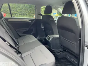 Volkswagen Golf Hatchback, Petrol, 2016, Silver