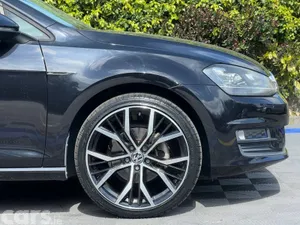 Volkswagen Golf Hatchback, Petrol, 2016, Black