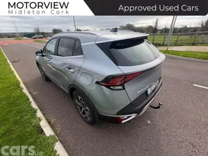 Kia Sportage SUV, Diesel Hybrid, 2023, Grey