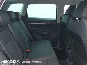 Skoda Karoq SUV, Diesel, 2027, Black