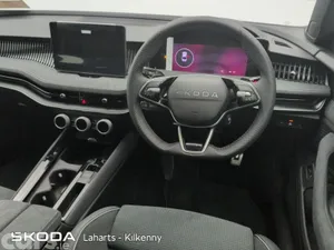 Skoda Superb Saloon, Diesel, 2027, Blue