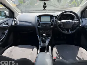Ford Focus Saloon, Diesel, 2015, Silver