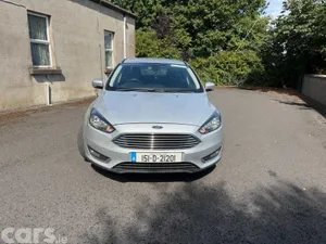 Ford Focus Saloon, Diesel, 2015, Silver