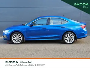 Skoda Octavia Saloon, Petrol, 2022, Blue