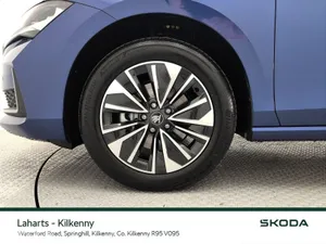 Skoda Superb Saloon, Diesel, 2027, Blue