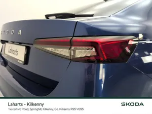 Skoda Superb Saloon, Diesel, 2027, Blue
