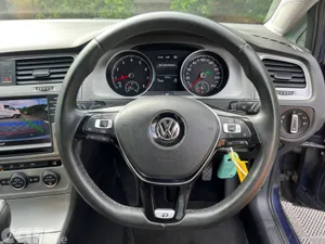 Volkswagen Golf Hatchback, Petrol, 2015, Blue