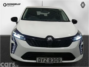 Renault Clio Hatchback, Petrol, 2026, White