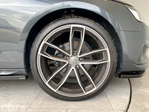 Audi A4 Saloon, Diesel, 2022, Grey
