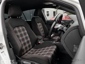 Volkswagen Golf , Petrol, 2014, White