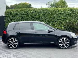Volkswagen Golf Hatchback, Petrol, 2015, Black