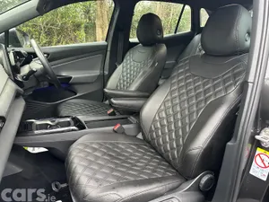 Volkswagen ID.4 SUV, Electric, 2022, Grey