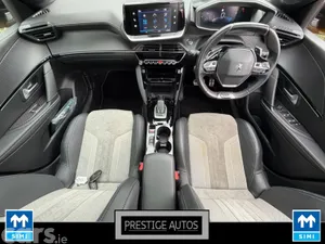 Peugeot 208 Hatchback, Petrol, 2020, Yellow