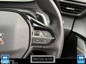Peugeot 208 Hatchback, Petrol, 2020, Yellow