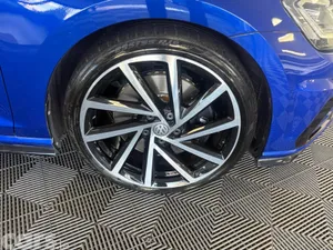 Volkswagen Golf Hatchback, Petrol, 2020, Blue
