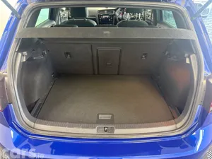 Volkswagen Golf Hatchback, Petrol, 2020, Blue