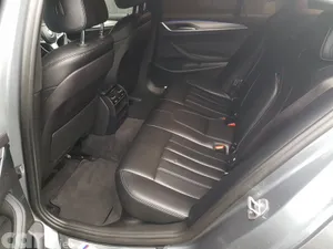 BMW 5-Series Saloon, Petrol Plug-in Hybrid, 2018, Blue
