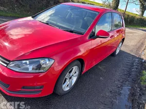 Volkswagen Golf Hatchback, Diesel, 2015, Red