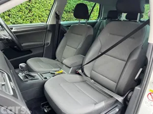 Volkswagen Golf Hatchback, Petrol, 2018, White