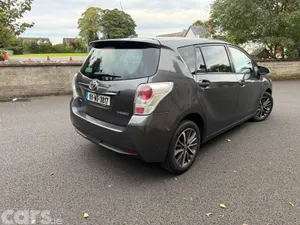 Toyota Verso MPV, Diesel, 2016, Grey