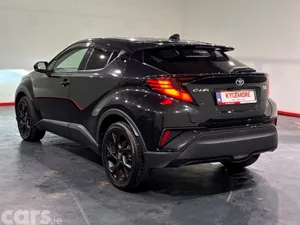 Toyota C-HR SUV, Petrol Hybrid, 2023, Black