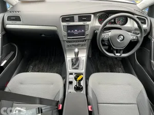 Volkswagen Golf Hatchback, Petrol, 2017, White