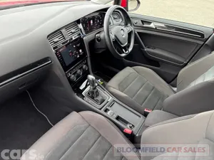 Volkswagen Golf Hatchback, Petrol, 2019, Red