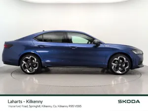 Skoda Superb Saloon, Diesel, 2027, Blue