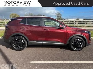 Kia Sportage SUV, Petrol Hybrid, 2026, Red