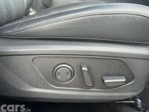 Kia Sportage SUV, Petrol Hybrid, 2026, Red