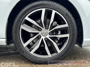 Volkswagen Golf Hatchback, Petrol, 2018, Grey