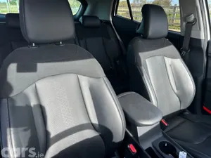 Kia Sportage SUV, Diesel Hybrid, 2026, White