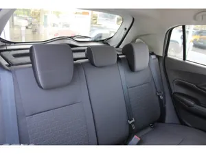 Suzuki Swift Hatchback, Petrol Hybrid, 2027, White
