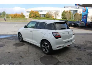 Suzuki Swift Hatchback, Petrol Hybrid, 2027, White
