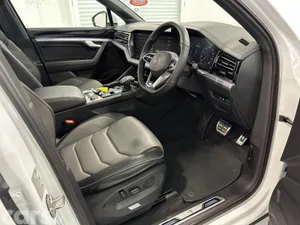 Volkswagen Touareg SUV, Diesel, 2023, White