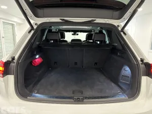Volkswagen Touareg SUV, Diesel, 2023, White