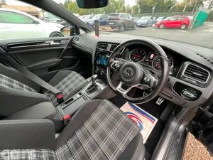 Volkswagen Golf Hatchback, Diesel, 2017, Grey