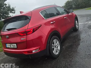 Kia Sportage SUV, Diesel, 2017, Red