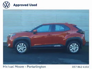 Toyota Yaris Cross Hatchback, Petrol Hybrid, 2025, Red