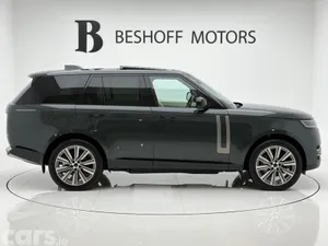 Land Rover Range Rover Estate, Petrol Plug-in Hybrid, 2026, Green