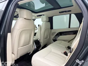 Land Rover Range Rover Estate, Petrol Plug-in Hybrid, 2026, Green