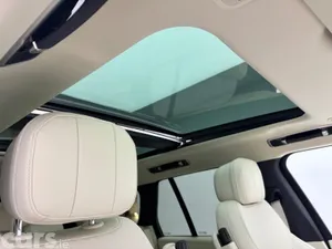 Land Rover Range Rover Estate, Petrol Plug-in Hybrid, 2026, Green