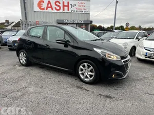 Peugeot 208 Hatchback, Petrol, 2016, Black