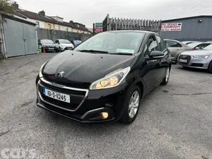 Peugeot 208 Hatchback, Petrol, 2016, Black