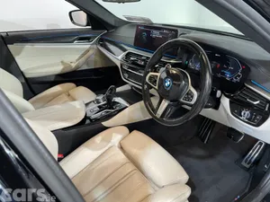 BMW 5-Series Saloon, Petrol Plug-in Hybrid, 2021, Black