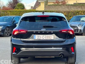 Ford Focus Hatchback, Diesel, 2023, Black
