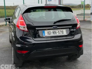 Ford Fiesta Hatchback, Petrol, 2016, Black