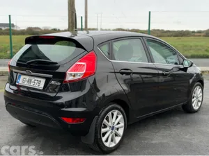 Ford Fiesta Hatchback, Petrol, 2016, Black