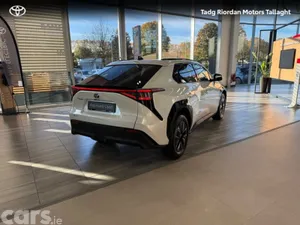 Toyota bZ4X Estate, Electric, 2026, White
