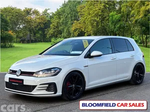 Volkswagen Golf Hatchback, Petrol, 2017, White